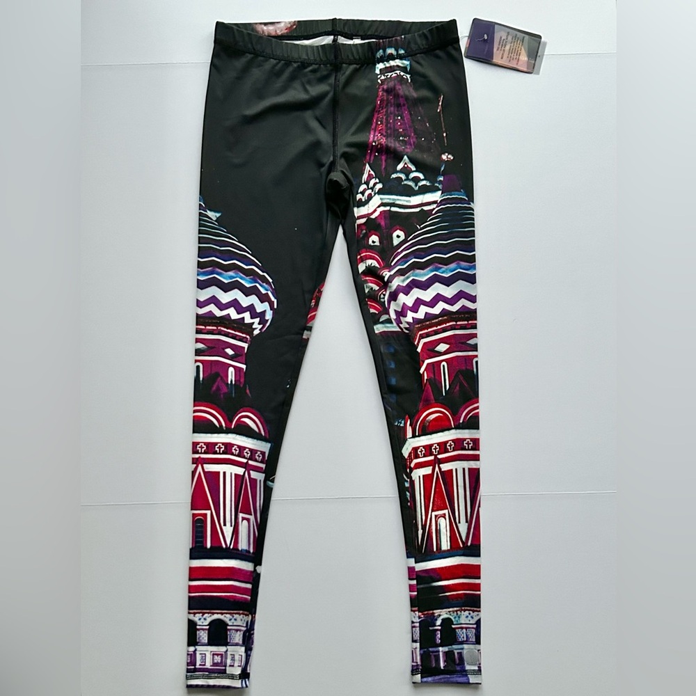 🌸NWT Threads 4 Thought Print Leggings. Black/ Multi. Size: Small - Picture 2 of 9